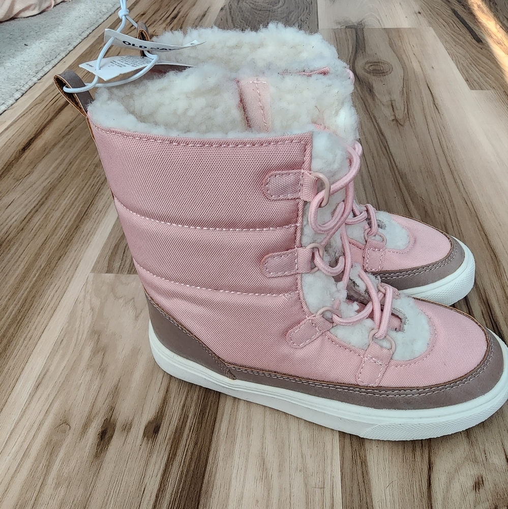 Old Navy sherpa lined boots